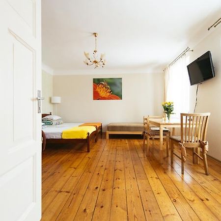 Medainie Apartamenti リエパーヤ エクステリア 写真